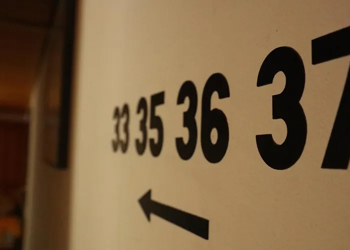 Restaurant Roessli 호텔