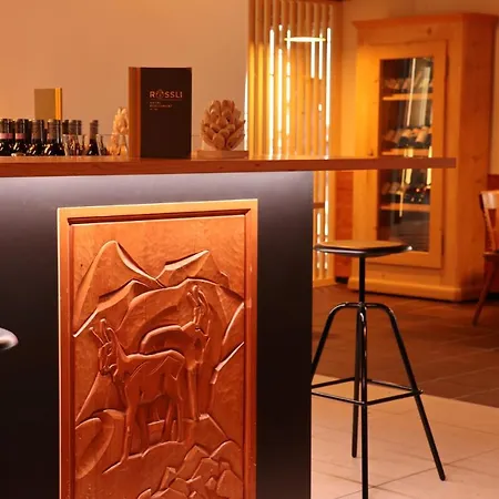 Restaurant Roessli Отель Alt St. Johann